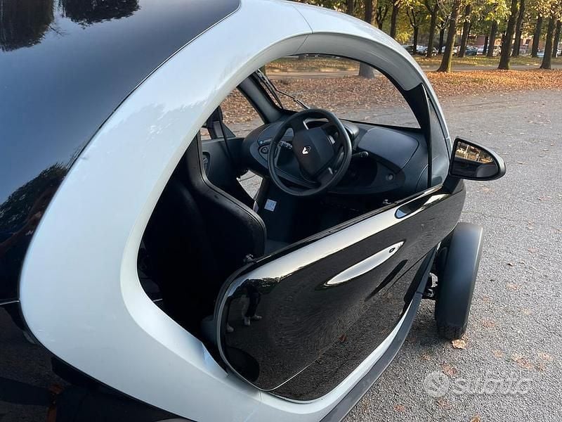 Usata Renault Twizy 13 kW (18 CV) 2013 Nero Utilitaria