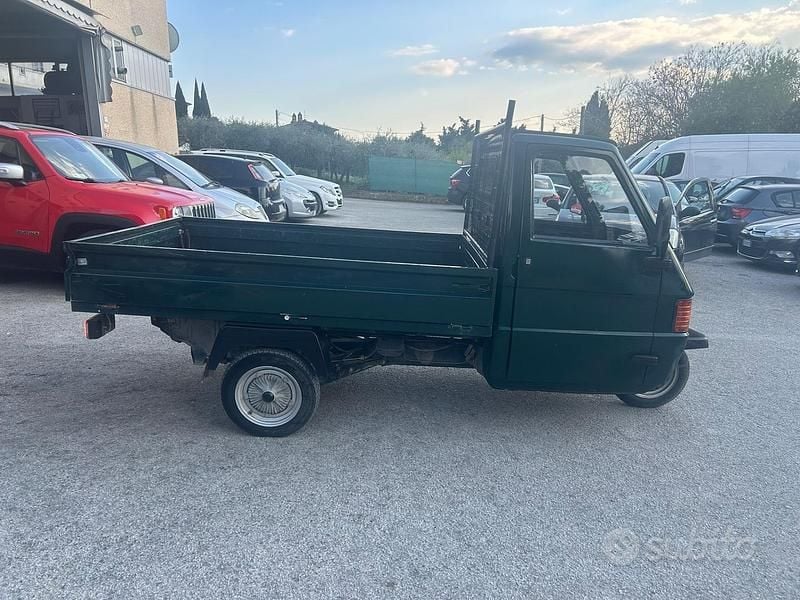 Usata Piaggio APE 12 CV (8 kW) 2012 Verde