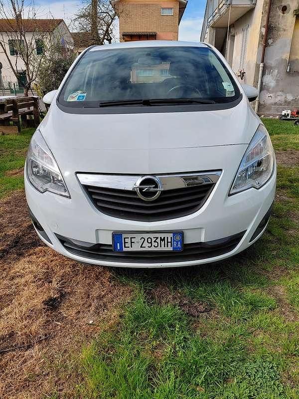 Usata Opel Meriva Cosmo 69 CV (50 kW) 2006 Monovolume