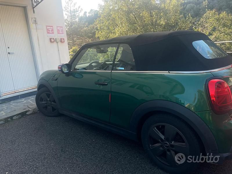 Usata Mini Cooper Cabriolet 136 CV (100 kW) 2022 Cabrio