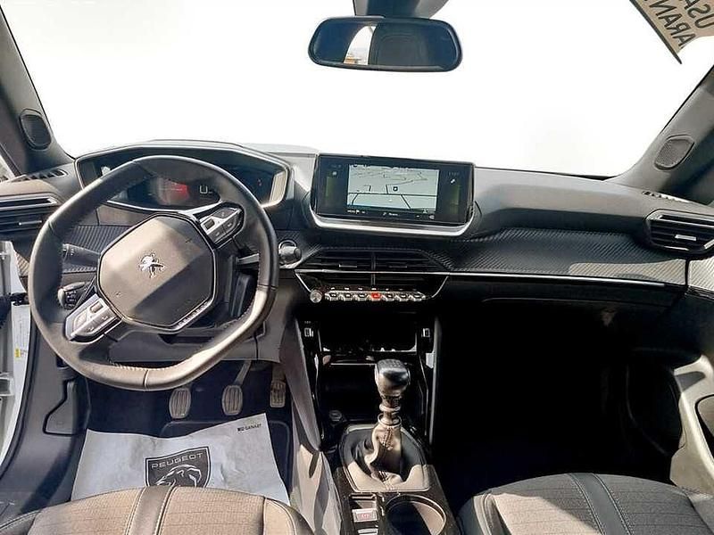 Usata Peugeot 2008 Allure 131 CV (96 kW) 2023 Bianco SUV
