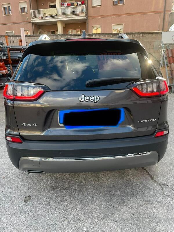Usato 2019 Jeep Cherokee Diesel (23.000 €)