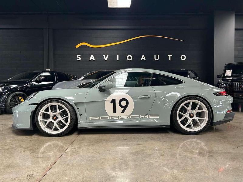 Usata Porsche 992 525 CV (386 kW) 2024 Shore blue metallic Coupé