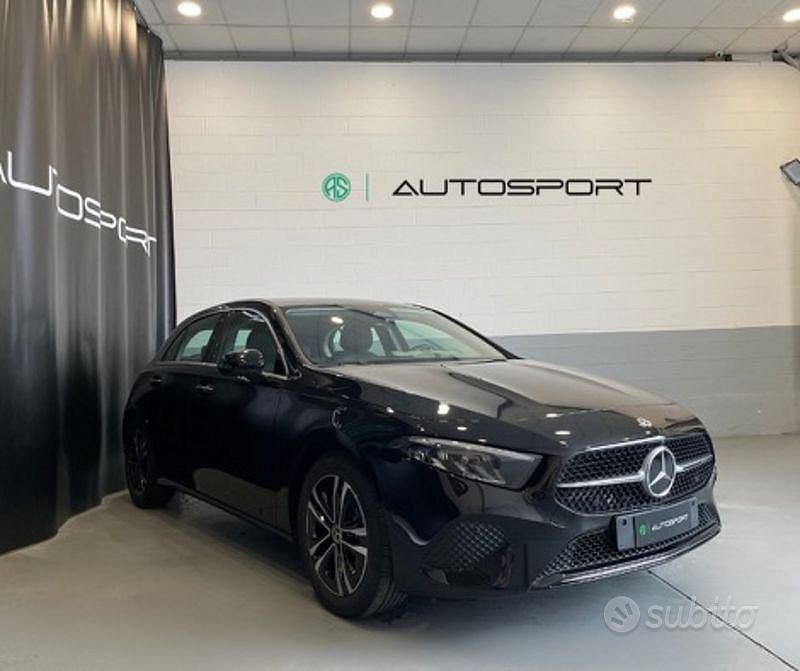 Usata Mercedes A180 Advanced Plus 136 CV (100 kW) 2023 Nero Berlina
