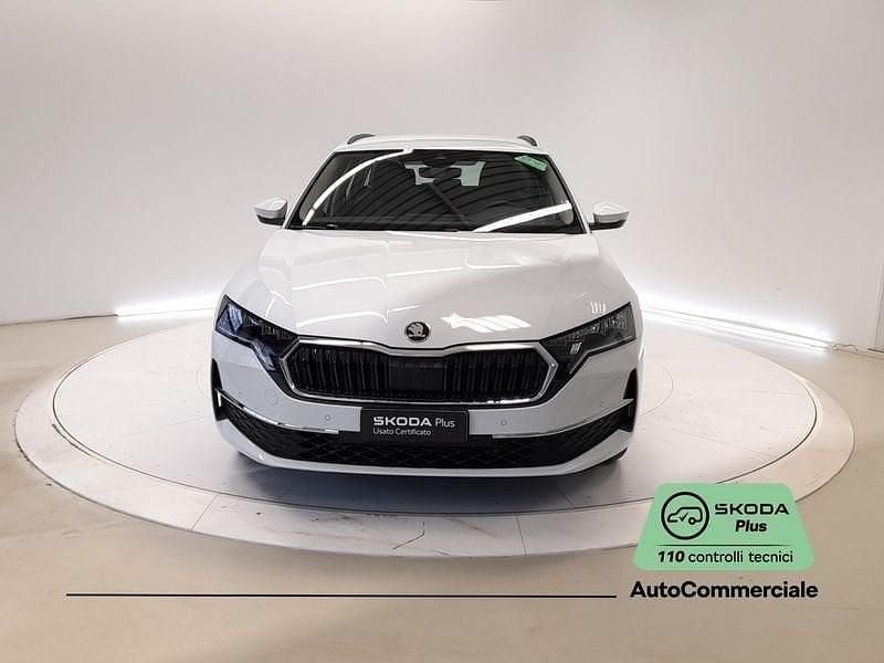 Usata Skoda Octavia Executive 150 CV (110 kW) 2024 Bianco Station wagon