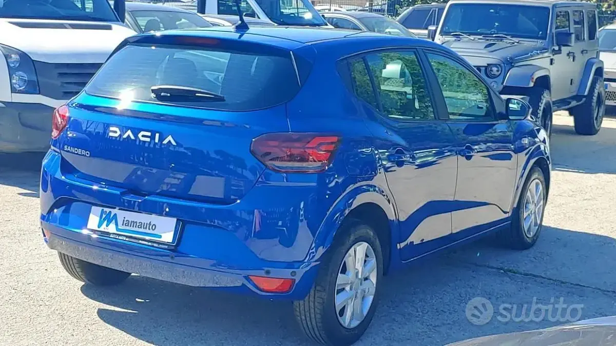 Usata Dacia Sandero Comfort 67 CV (49 kW) 2023 Blu Berlina
