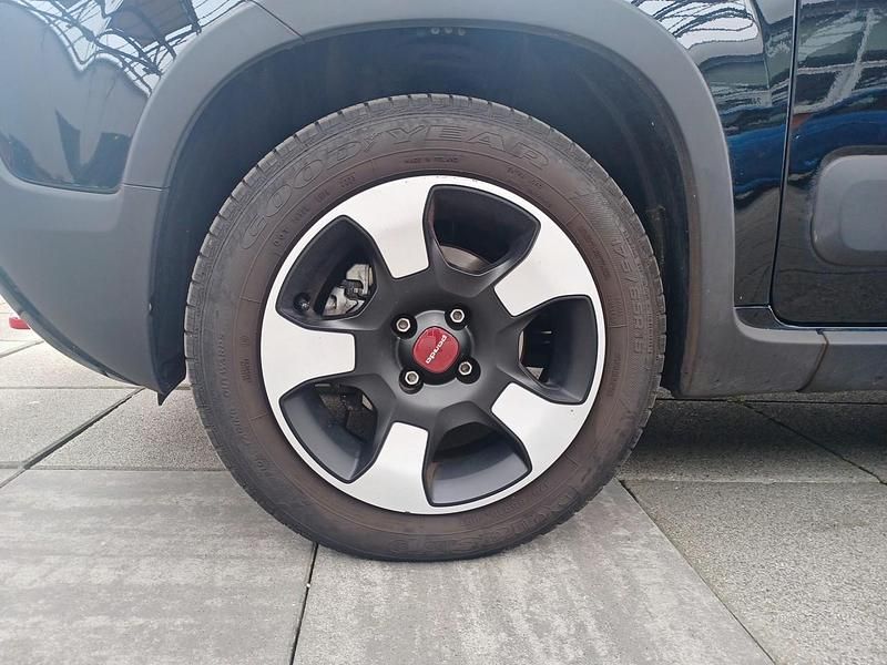 Usata Fiat Panda Cross Cross 70 CV (51 kW) 2023 Nero Utilitaria