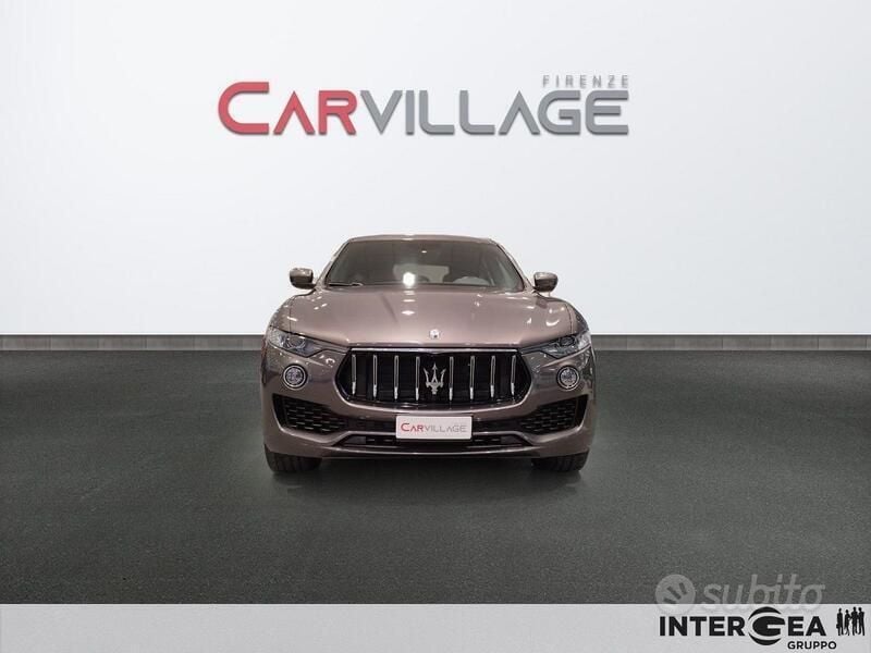 Usata Maserati Levante GT 330 CV (242 kW) 2023 Marrone SUV