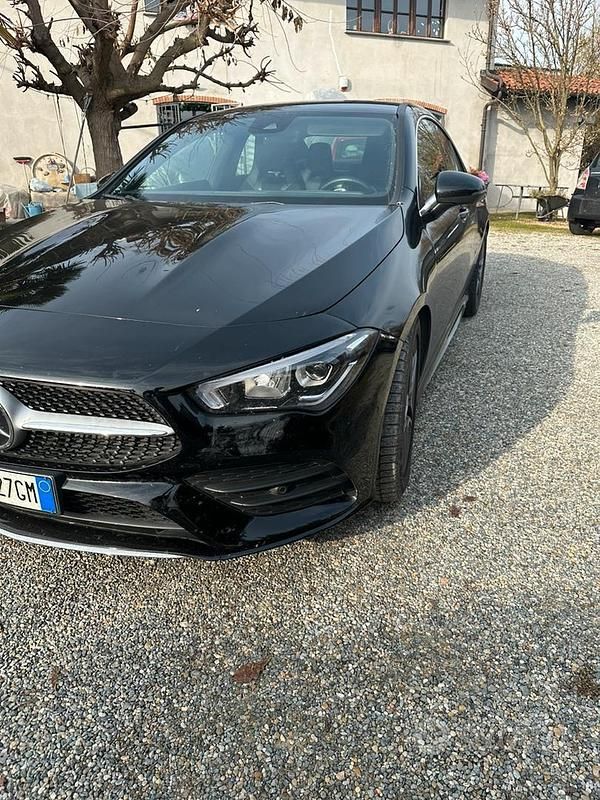 Usata Mercedes CLA220 Premium 2023 Nero Berlina