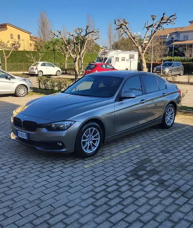 Usata BMW 318 Efficient Dynamics 150 CV (110 kW) 2016 Berlina