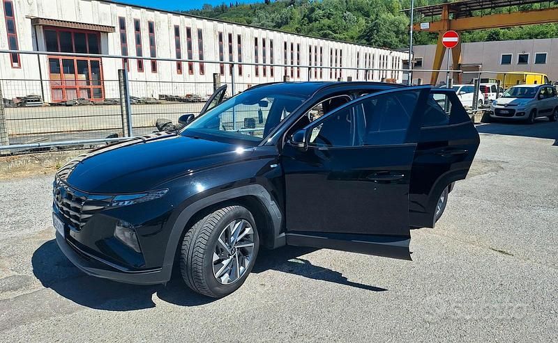 Usata Hyundai Tucson 136 CV (100 kW) 2022 Nero SUV