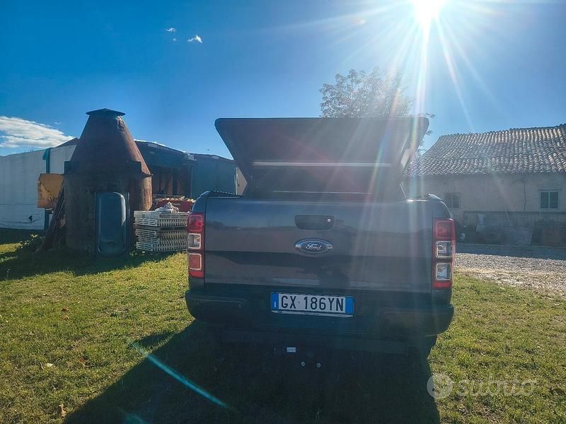 Usata Ford Ranger Wildtrack 200 CV (147 kW) 2019 Grigio Pick-up
