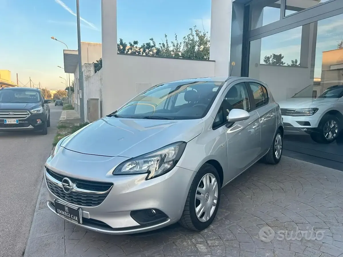 Usata Opel Corsa 90 CV (66 kW) 2018 Grigio Utilitaria