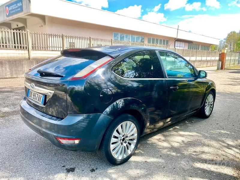 Usata Ford Focus 2009 Nero Berlina