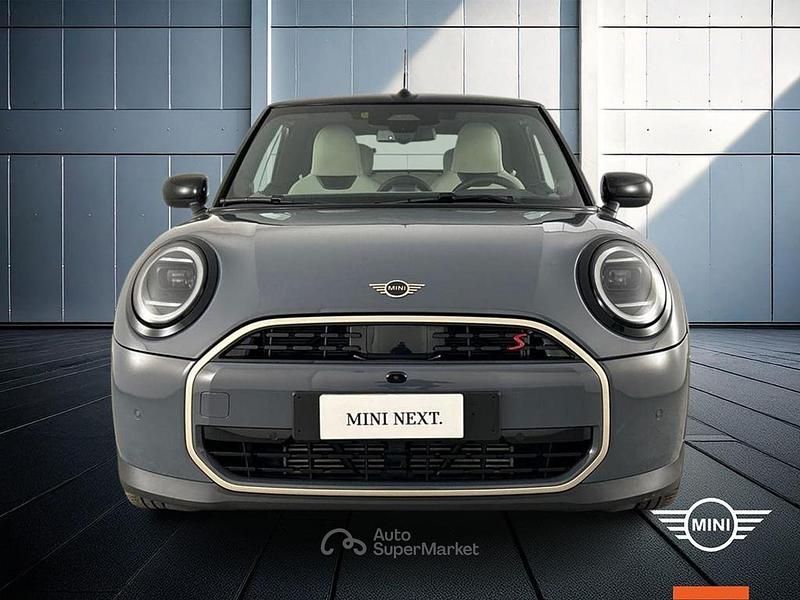 Usata Mini John Cooper Works Cabriolet Favoured 204 CV (150 kW) 2025 Gray Cabrio