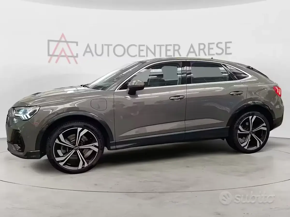 Usata Audi Q3 Sportback Business Plus 150 CV (110 kW) 2021 Grigio SUV