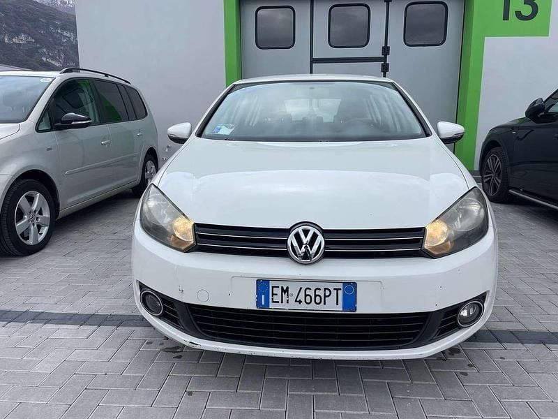 Bianco Usata 2012 VW Golf VI Comfortline Tre volumi | 6900 € (Ottimo prezzo) - Immagine 1/4