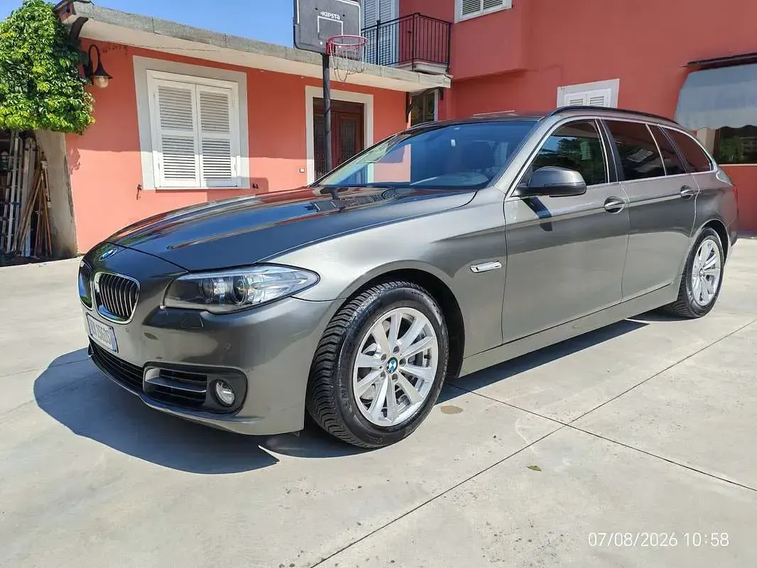 Usata BMW 520 M Sport 184 CV (135 kW) 2013 Marrone Station wagon