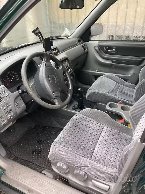 Usata Honda CR-V 147 CV (108 kW) 2000 Verde SUV