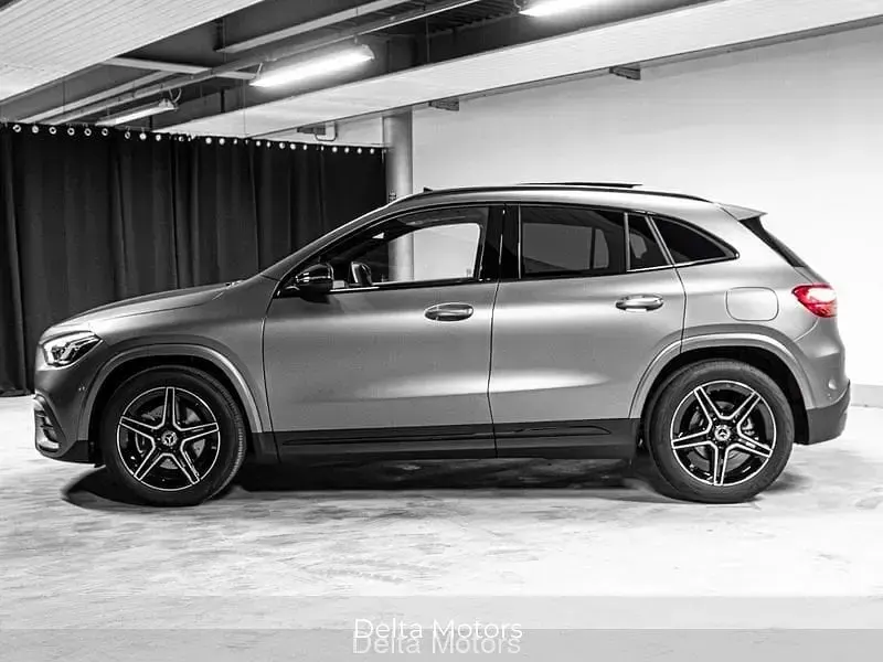 Nuova Mercedes GLA200 AMG line 150 CV (110 kW) 2026 Nero SUV