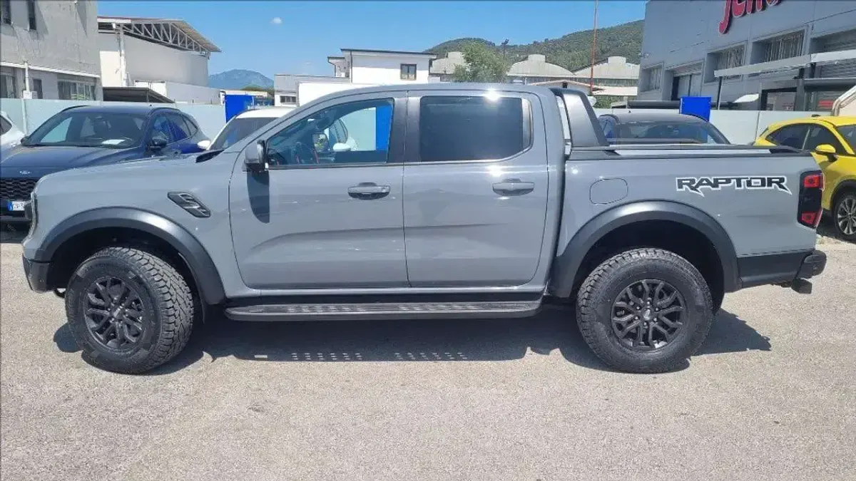 Usata Ford Ranger Raptor 209 CV (153 kW) 2023 Grigio Pick-up