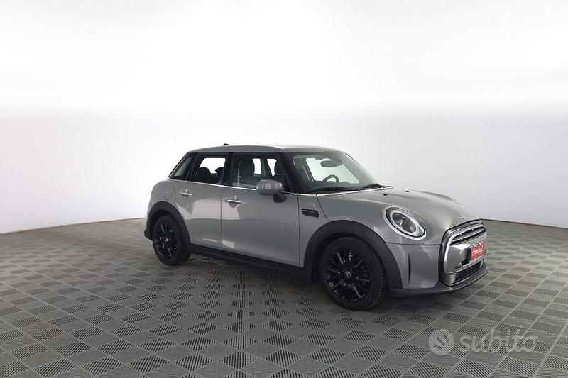 Usata Mini ONE Classic 102 CV (75 kW) 2022 Grigio Utilitaria