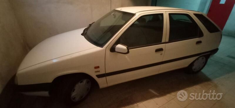 Usata Citroën ZX 75 CV (55 kW) 1994 Bianco Berlina