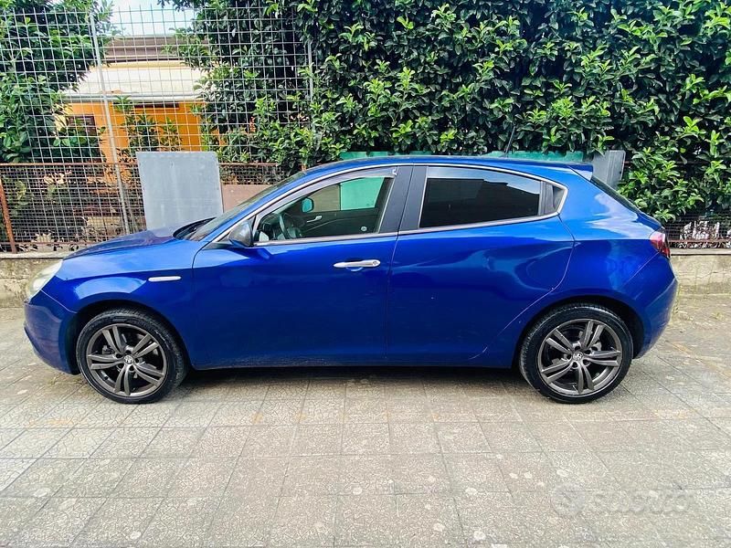 Usata Alfa Romeo Giulietta 2015 Blu Utilitaria