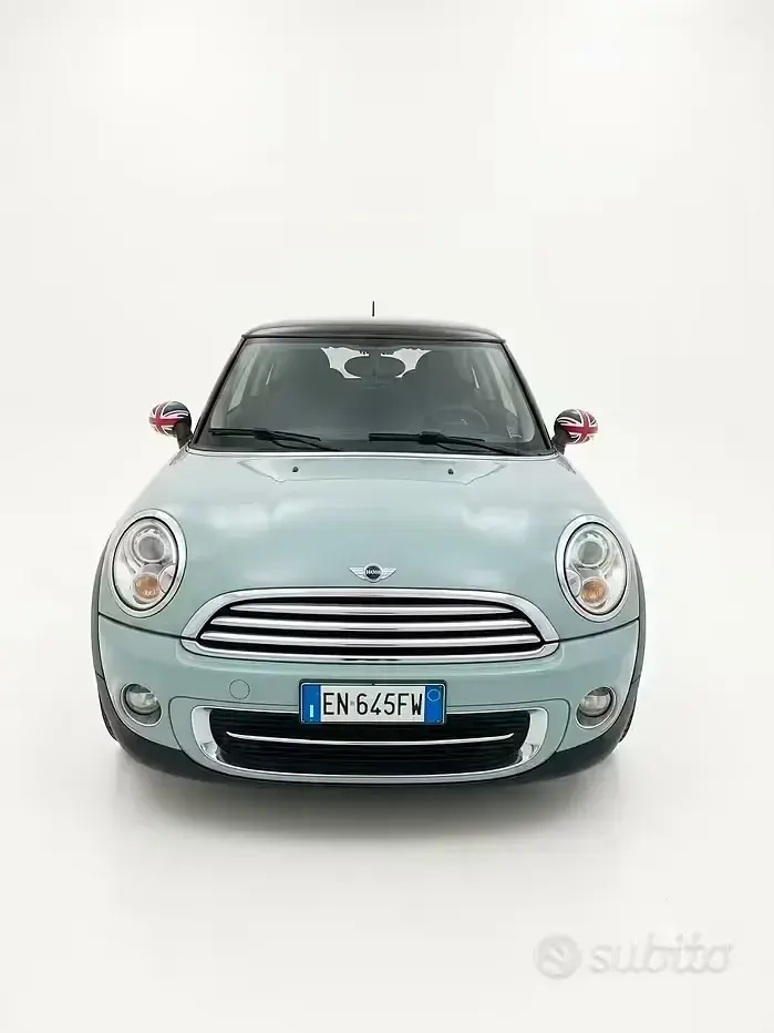 Usata Mini Cooper D 112 CV (82 kW) 2012 Bluazzurro Utilitaria