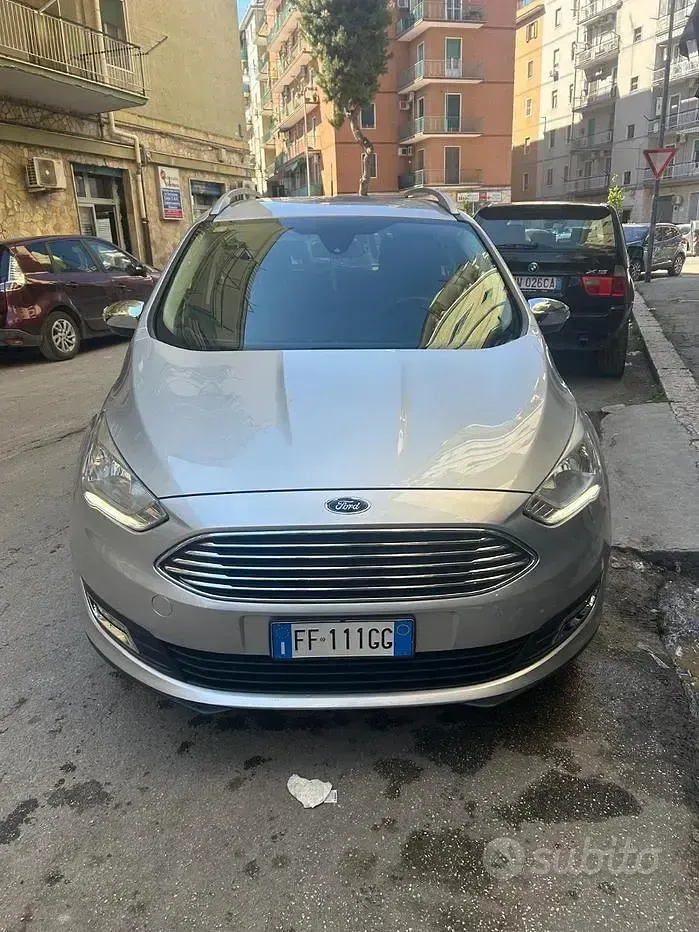 Usata Ford C-MAX 120 CV (88 kW) 2016 Grigio Monovolume