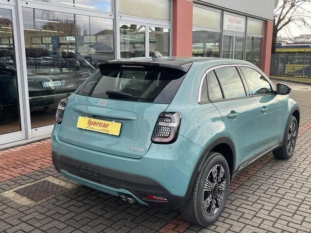 Nuova Fiat 600 Pop 145 CV (106 kW) 2025 Verde Berlina