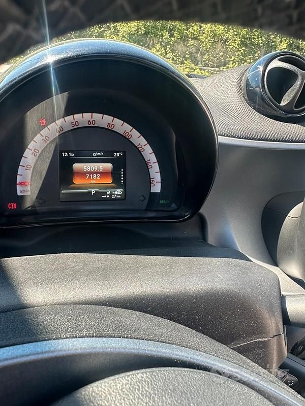 Usata Smart ForTwo Electric Drive 60 kW (82 CV) 2023 Blu Cabrio