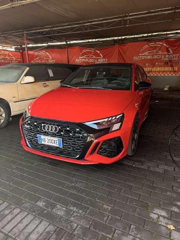 Usata Audi RS3 Ambiente 400 CV (294 kW) 2022 Rosso Berlina
