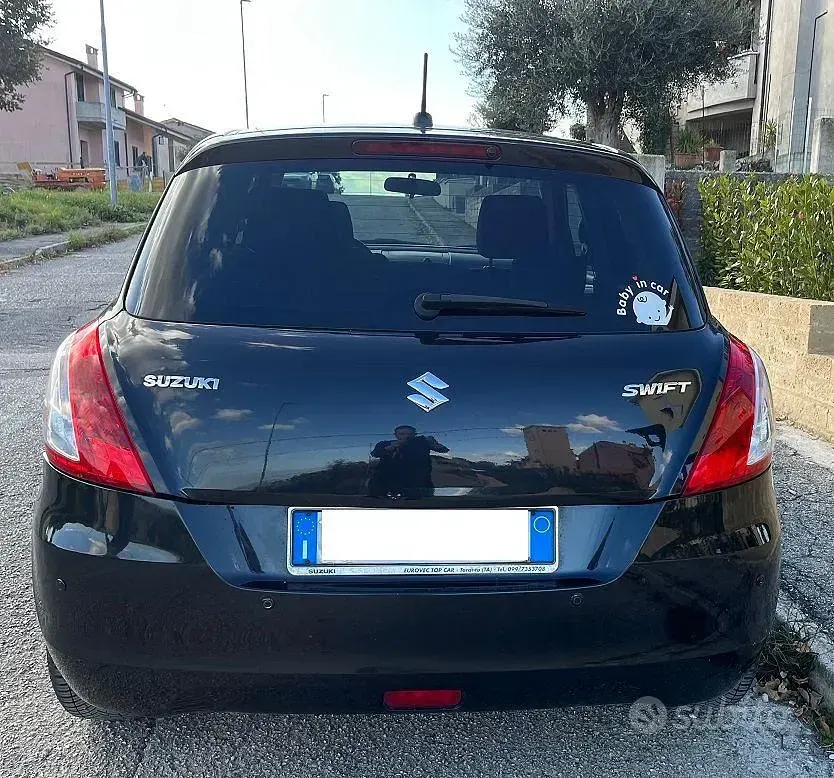 Usata Suzuki Swift 75 CV (55 kW) 2013 Nero Utilitaria