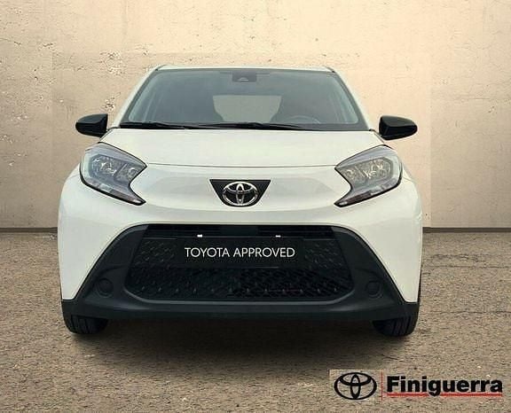 Usata Toyota Aygo X Active 72 CV (52 kW) 2022 Bianco SUV