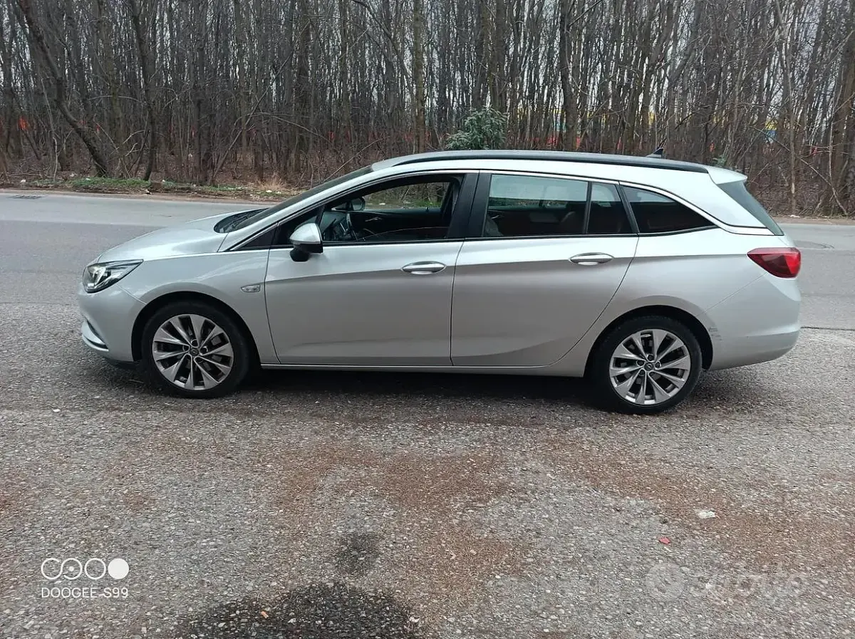 Usata Opel Astra 136 CV (100 kW) 2018 Station wagon