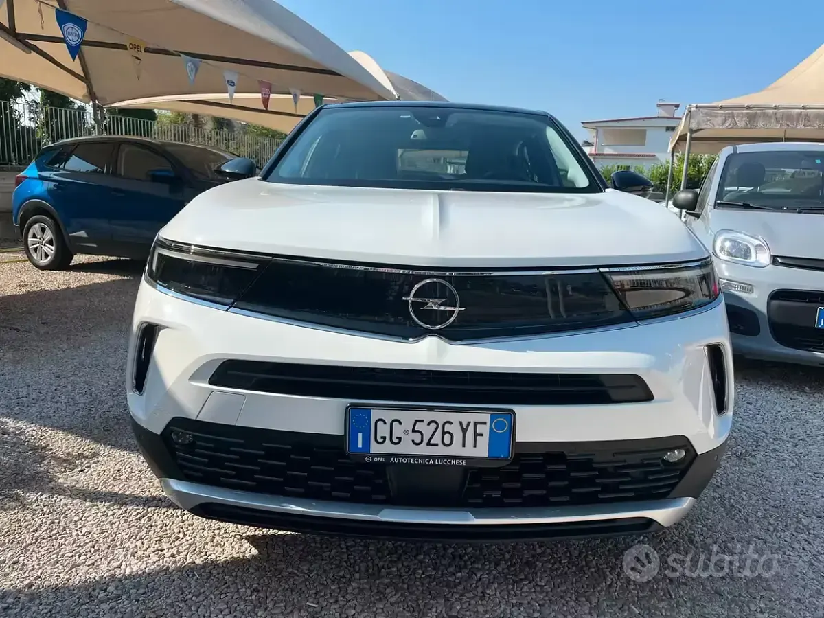 Usata Opel Mokka 101 CV (74 kW) 2021 Bianco SUV