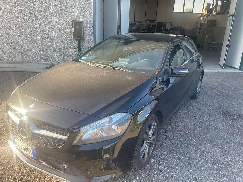 Usata Mercedes A180 Edition 122 CV (89 kW) 2018 Nero Berlina
