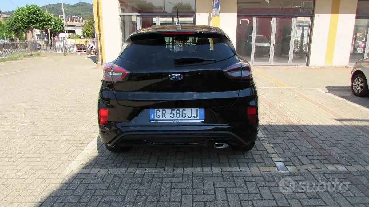 Usata Ford Puma ST-Line 125 CV (91 kW) 2023 Nero SUV