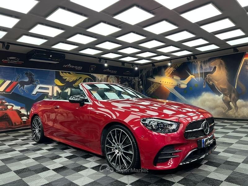 Usata Mercedes E300 AMG Line Premium Plus 265 CV (194 kW) 2021 Rosso Cabrio