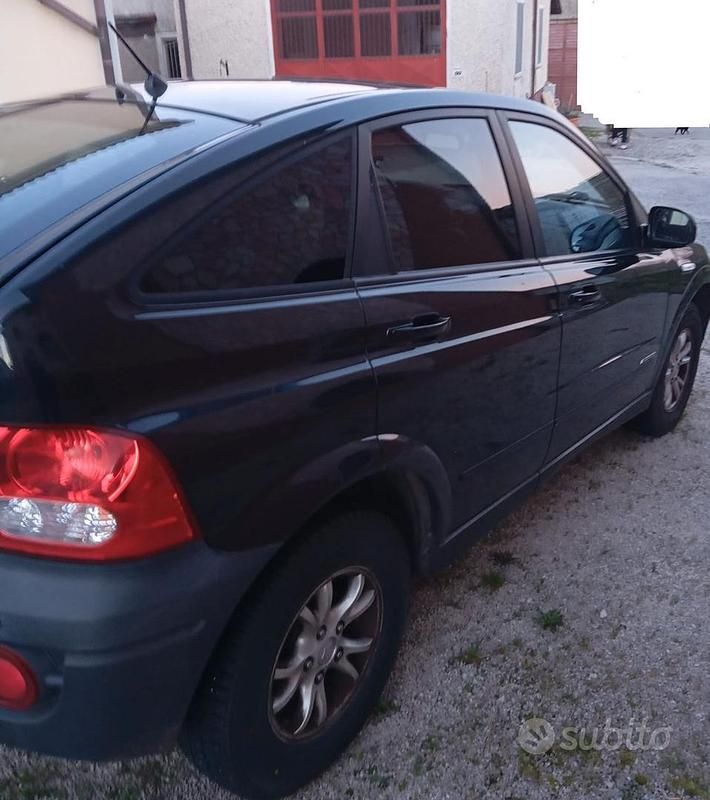 Usata Ssangyong (KGM) Actyon 2010 Nero SUV