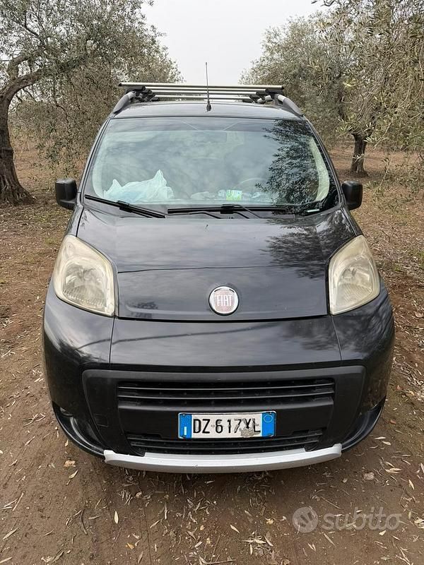 Usata Fiat Qubo Trekking 75 CV (55 kW) 2008 Nero Monovolume
