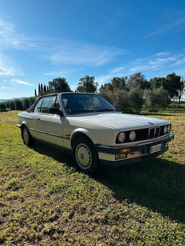 Usata BMW 325 171 CV (125 kW) 1987 Bianco Cabrio