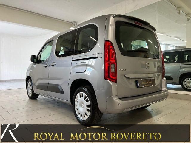 Usata Opel Combo Life Edition 102 CV (75 kW) 2021 Grigio scuro Monovolume