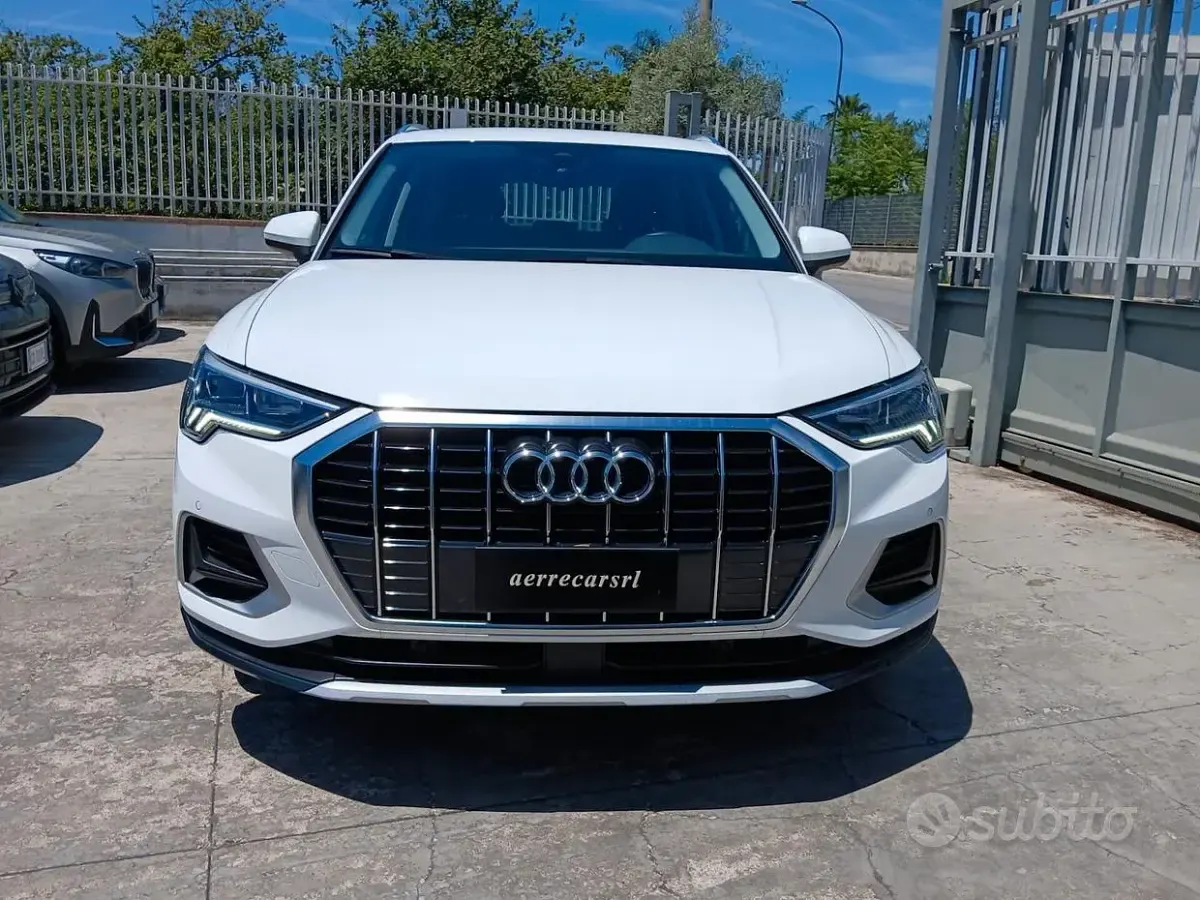 Usata Audi Q3 150 CV (110 kW) 2023 Bianco SUV