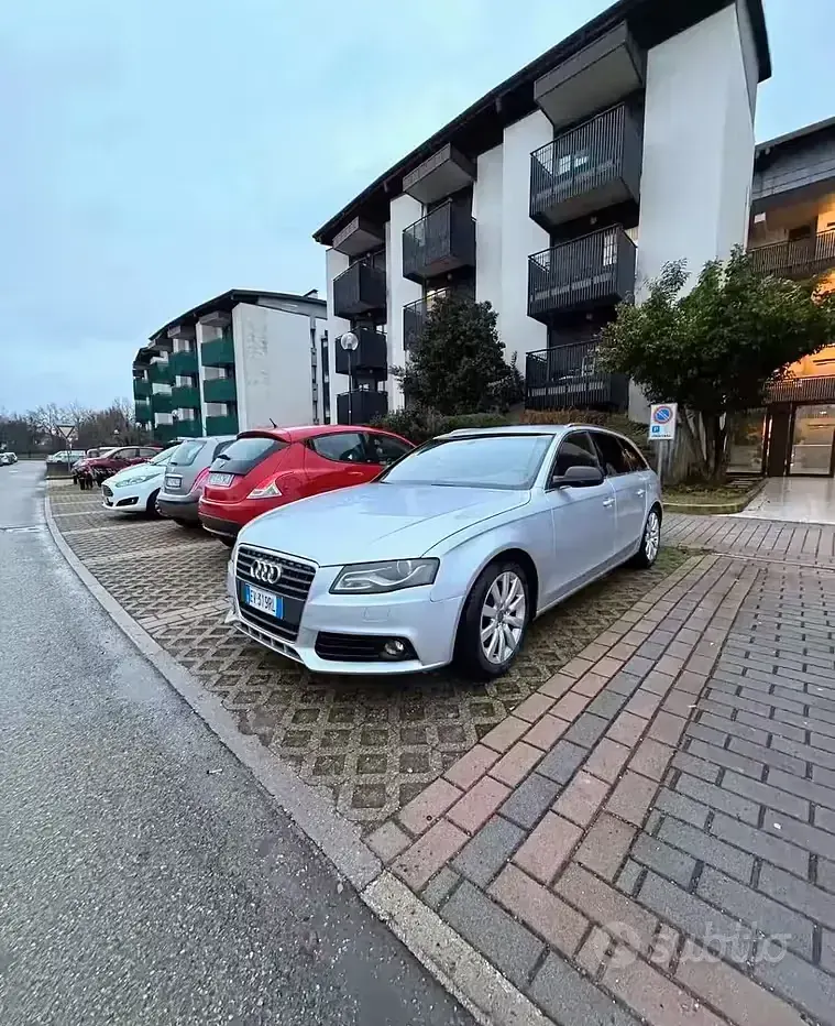 Usata Audi A4 143 CV (105 kW) 2014 Grigio Station wagon
