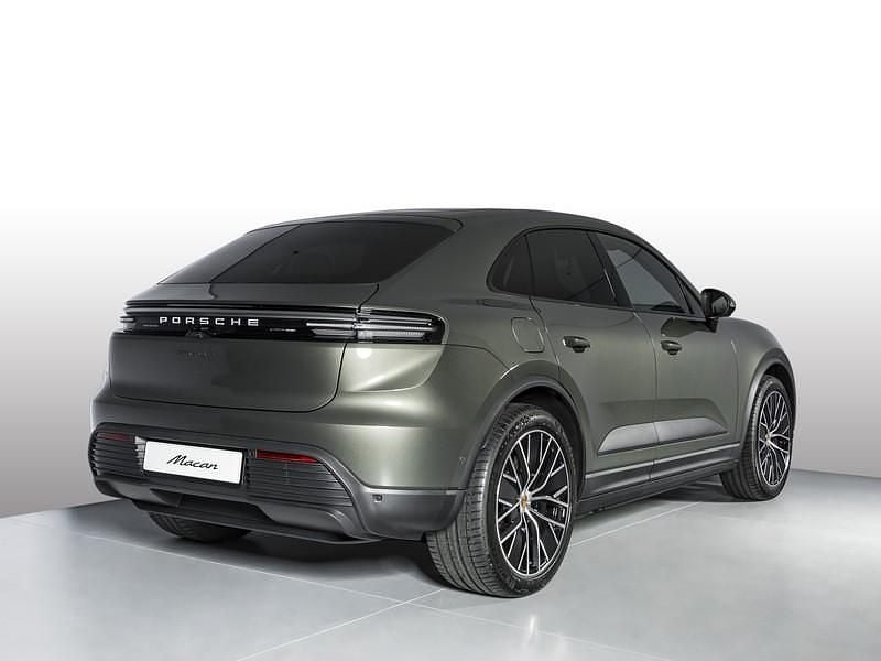 Nuova Porsche Macan 330 kW (449 CV) 2026 Verde aventurine metallizzato SUV