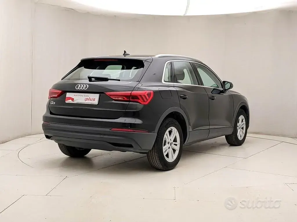 Usata Audi Q3 Business 150 CV (110 kW) 2021 Nero SUV