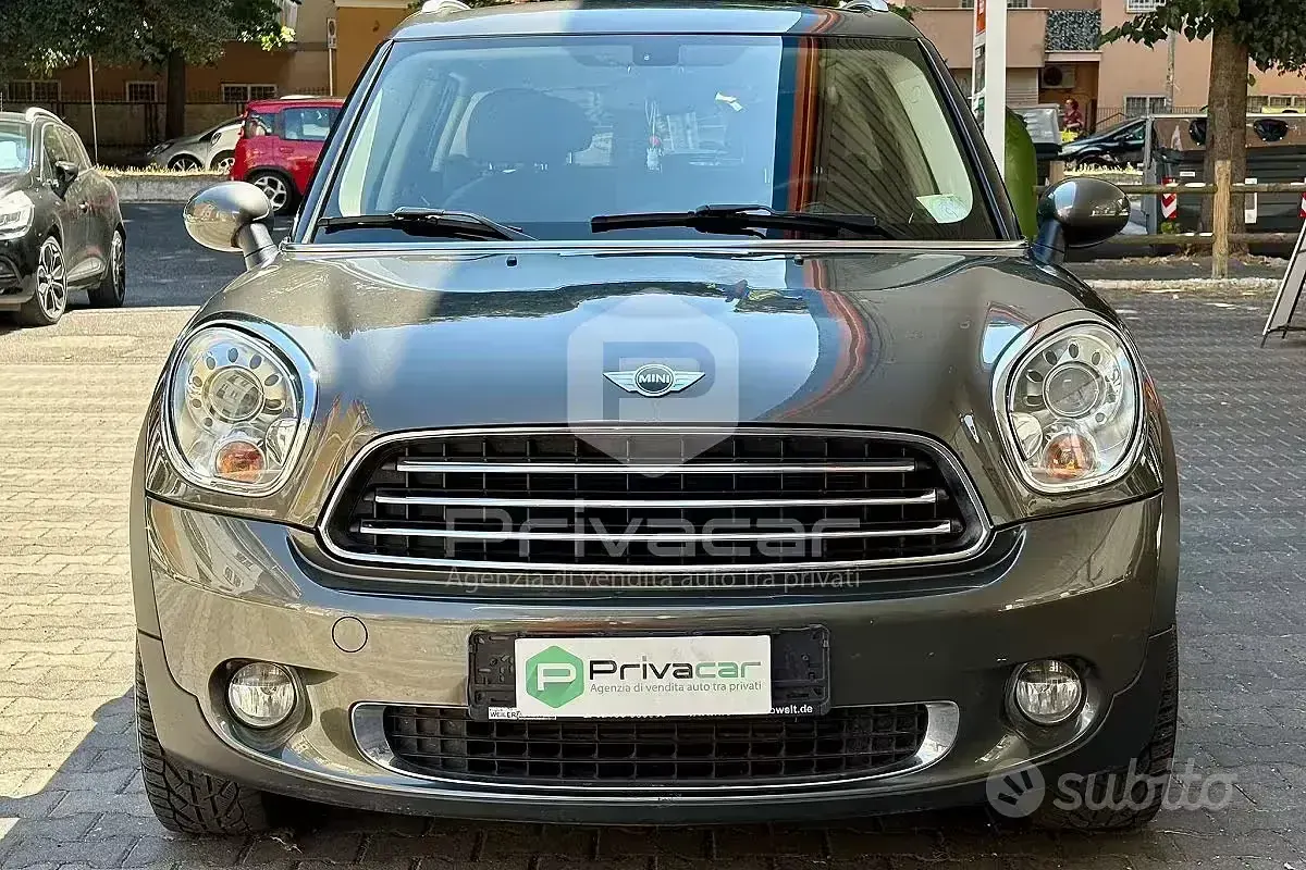 Usata Mini Cooper D Countryman 111 CV (81 kW) 2013 Marrone SUV