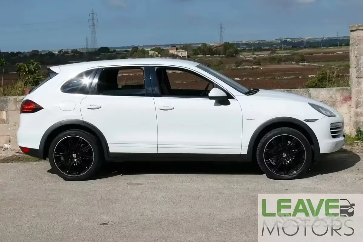 Usata Porsche Cayenne 245 CV (180 kW) 2012 Bianco SUV